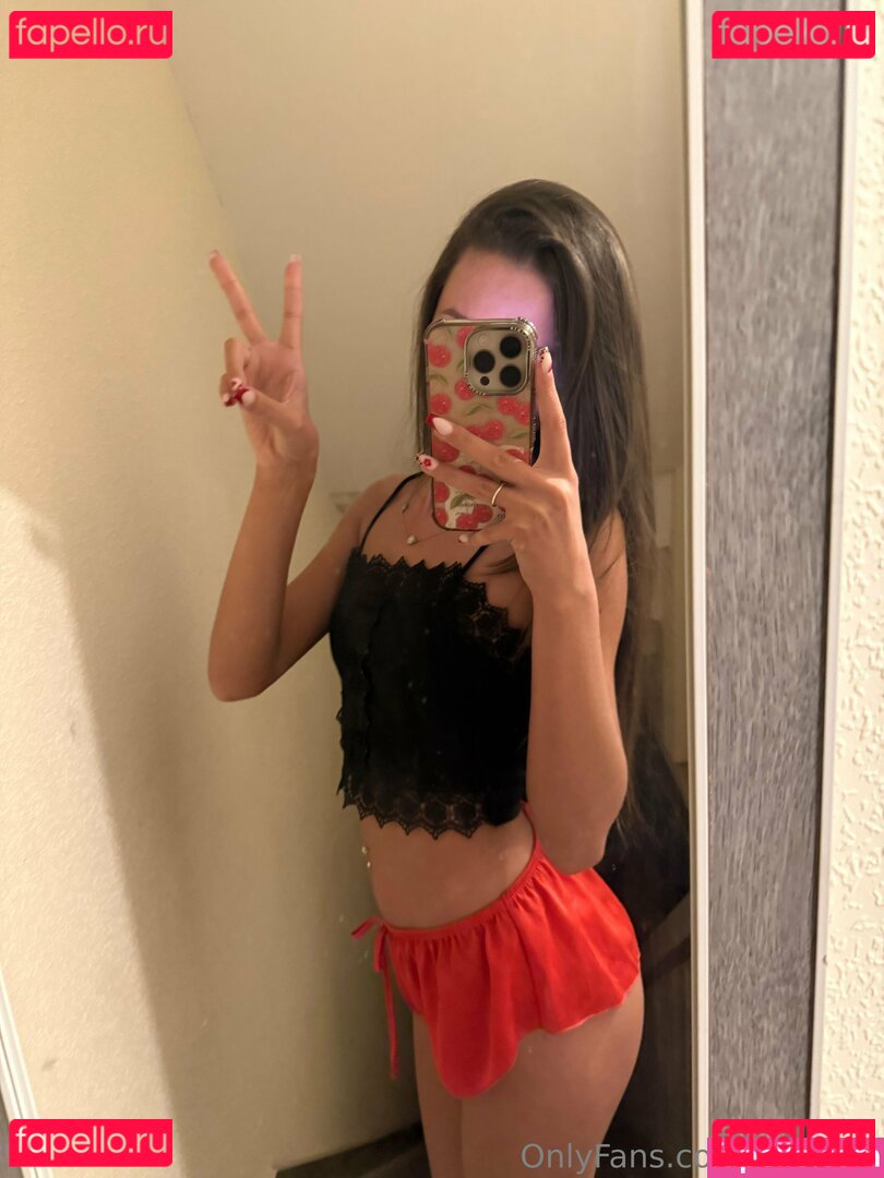 ellequin Onlyfans Photo Gallery 