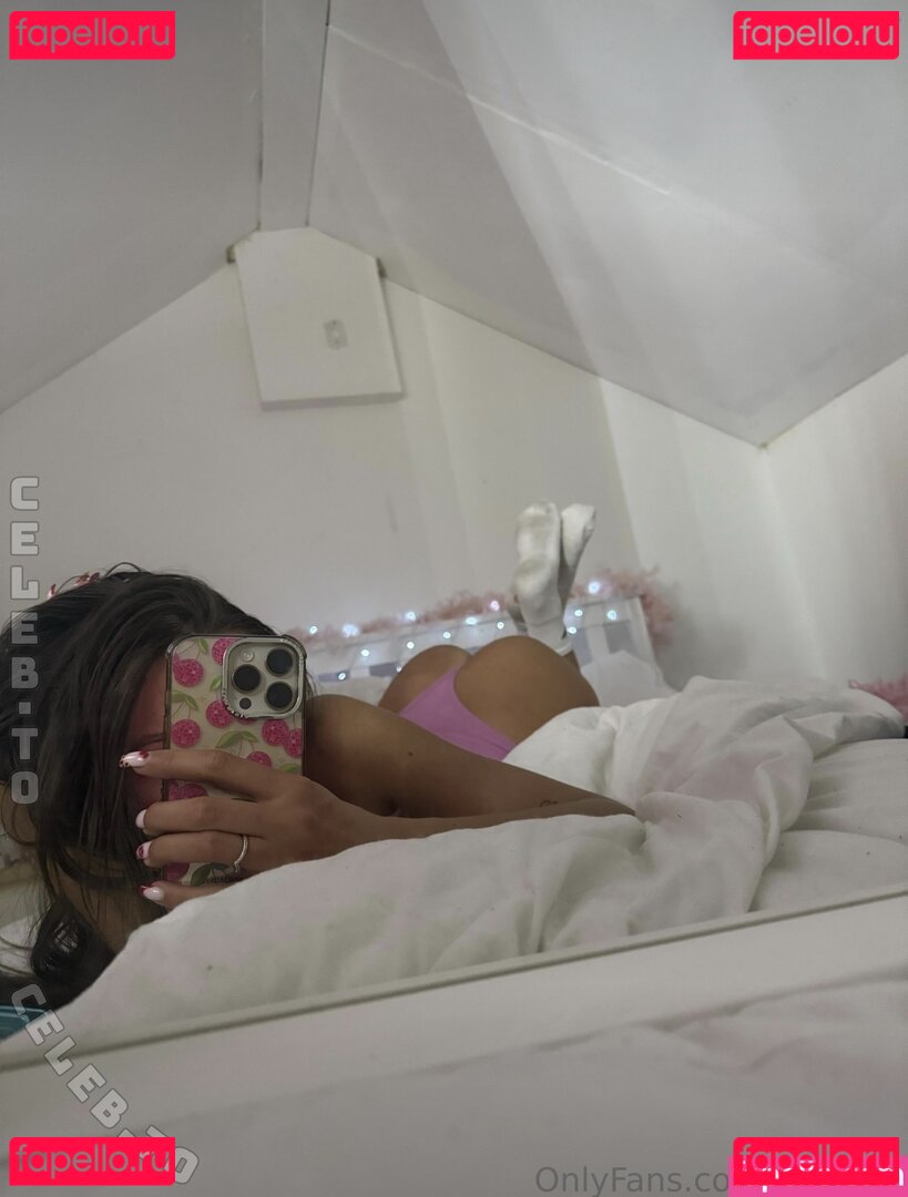 ellequin Onlyfans Photo Gallery 