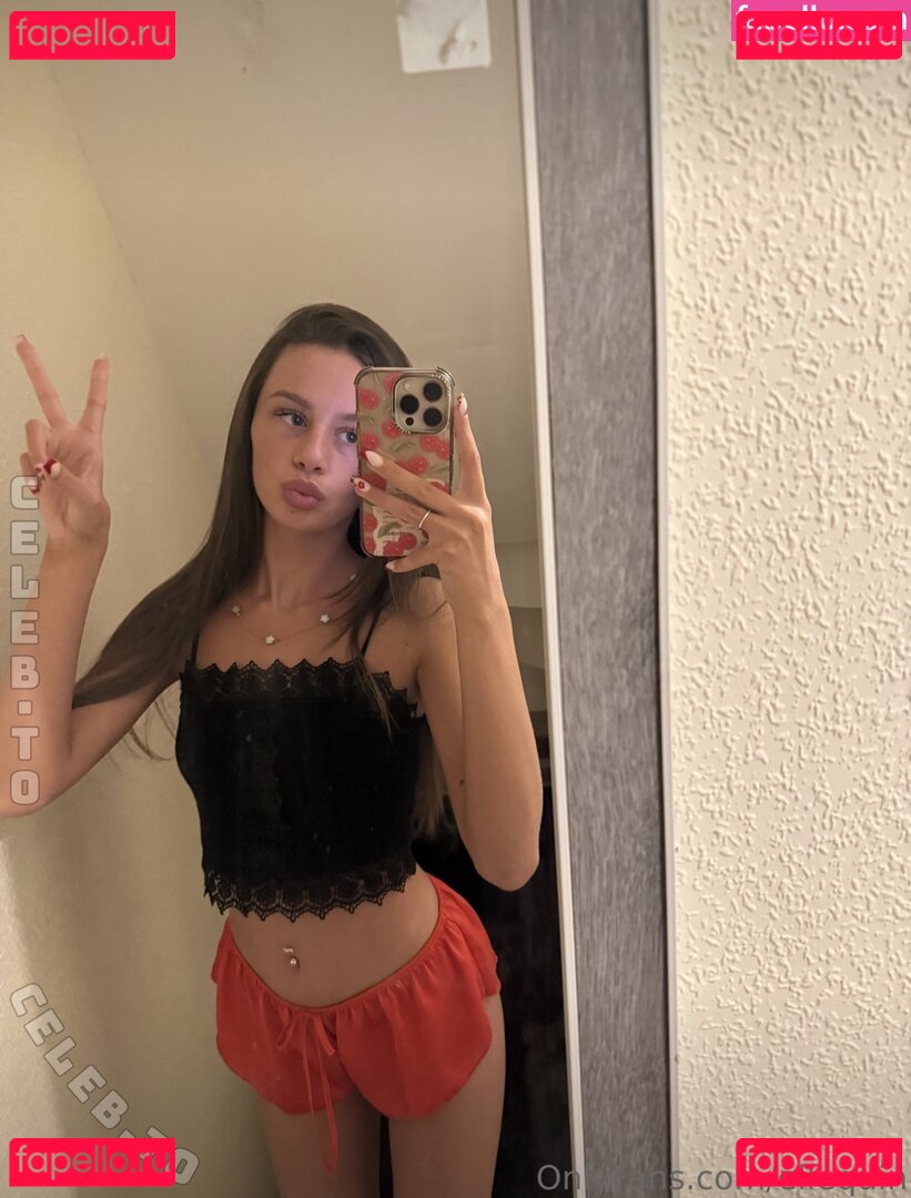 ellequin Onlyfans Photo Gallery 