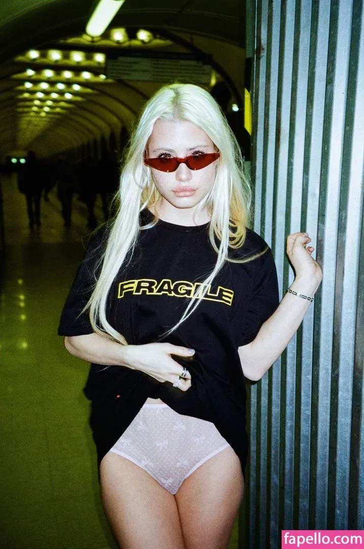 maypowpow Onlyfans Photo Gallery 