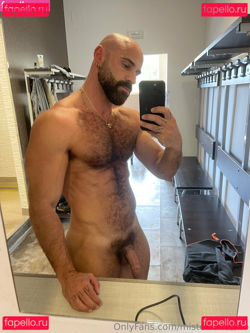 mistercaccamo Onlyfans Photo Gallery 