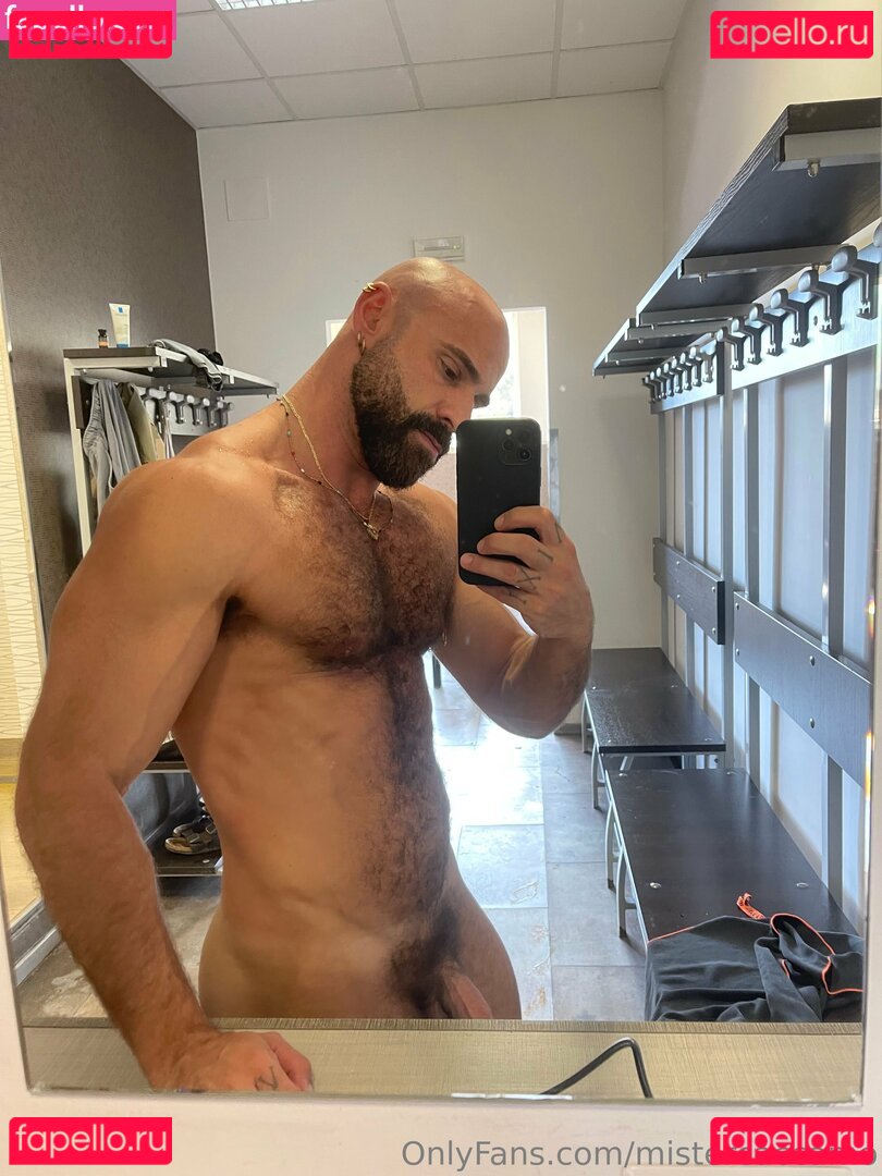 mistercaccamo Onlyfans Photo Gallery 