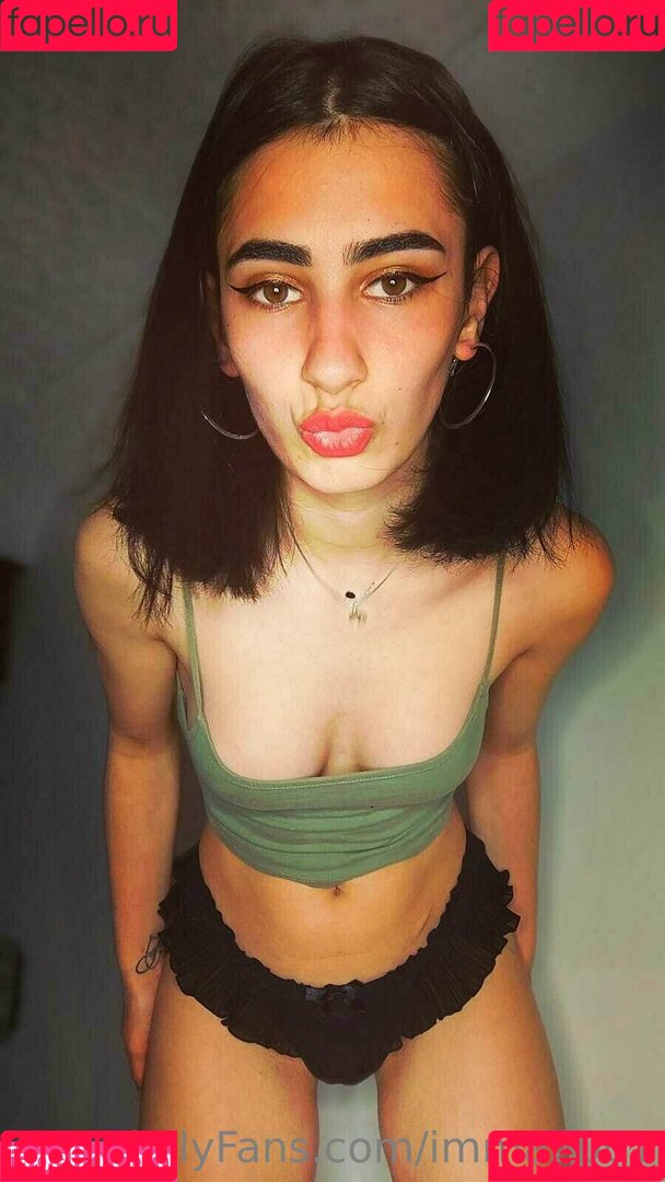 imma2001 Onlyfans Photo Gallery 