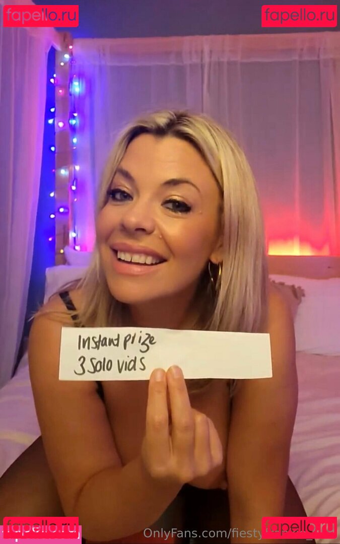 fiestyfrankie_free / thefreespiritgypsy Nude Onlyfans Photo 12