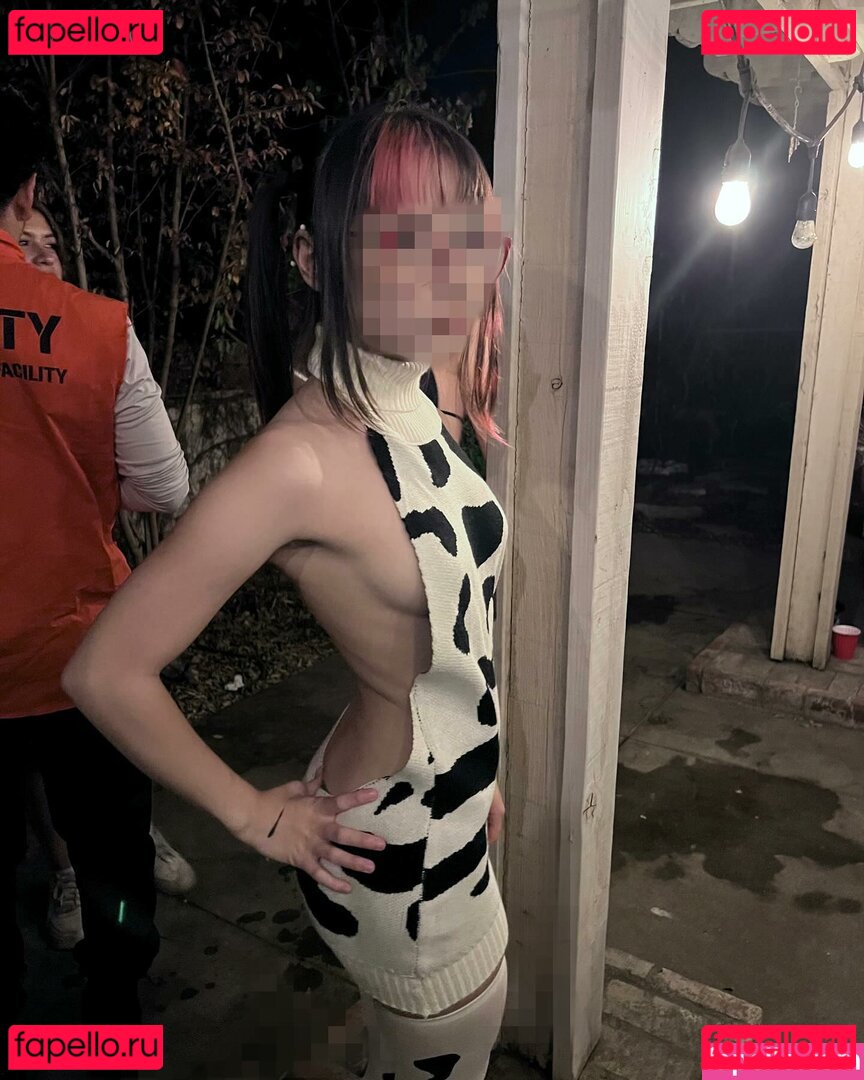 Vvriska / r9kscroller / vericha91 / wasianvriska Onlyfans Photo Gallery 