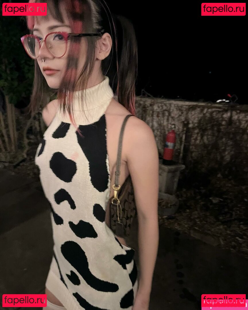 Vvriska / r9kscroller / vericha91 / wasianvriska Onlyfans Photo Gallery 