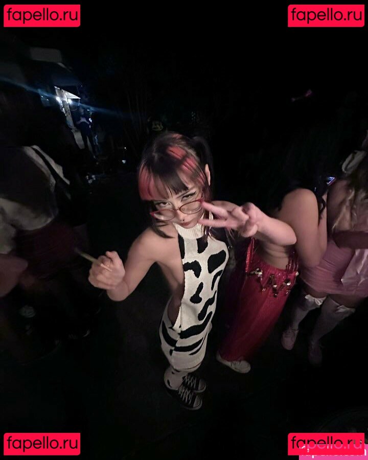 Vvriska / r9kscroller / vericha91 / wasianvriska Onlyfans Photo Gallery 