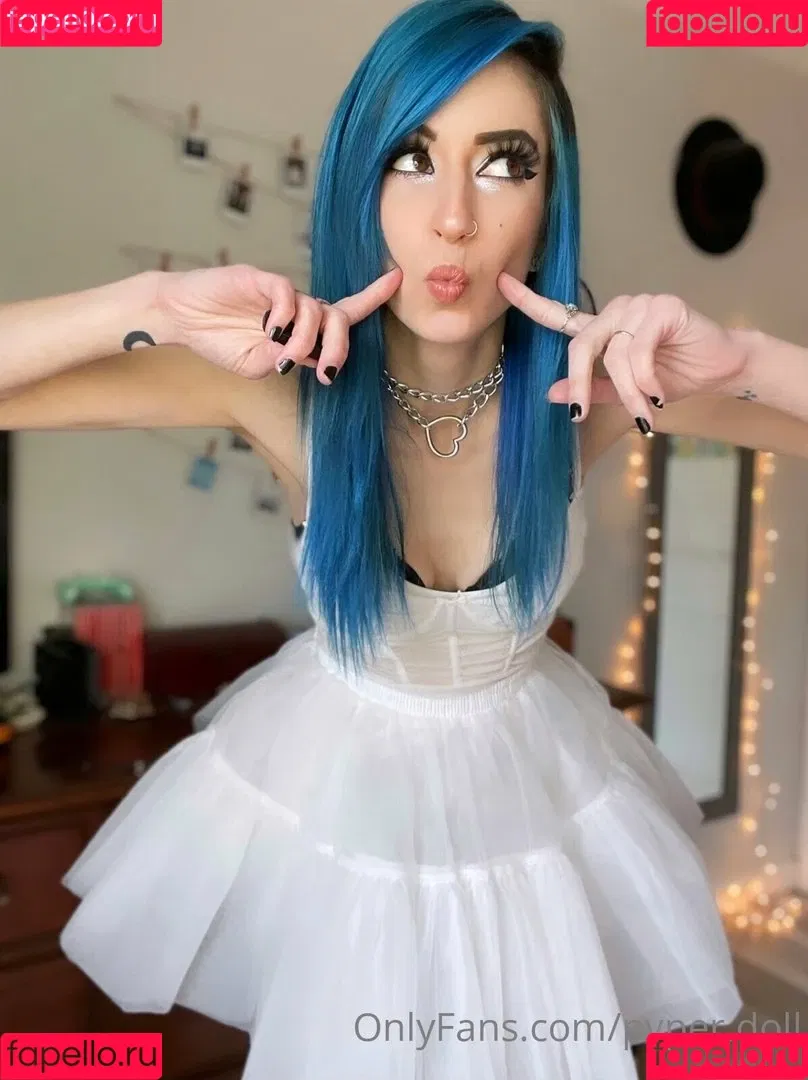 Paper.doll Onlyfans Photo Gallery 