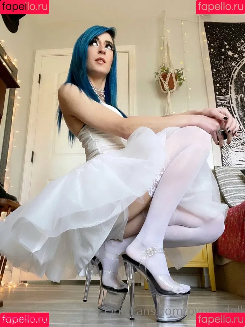 Paper.doll Onlyfans Photo Gallery 