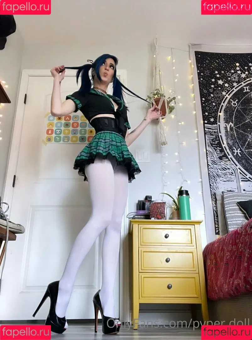 Paper.doll Onlyfans Photo Gallery 