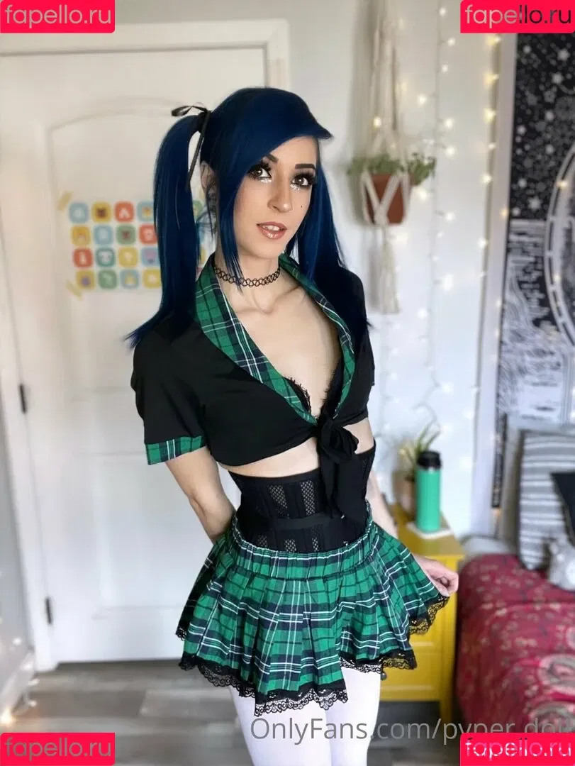 Paper.doll Onlyfans Photo Gallery 