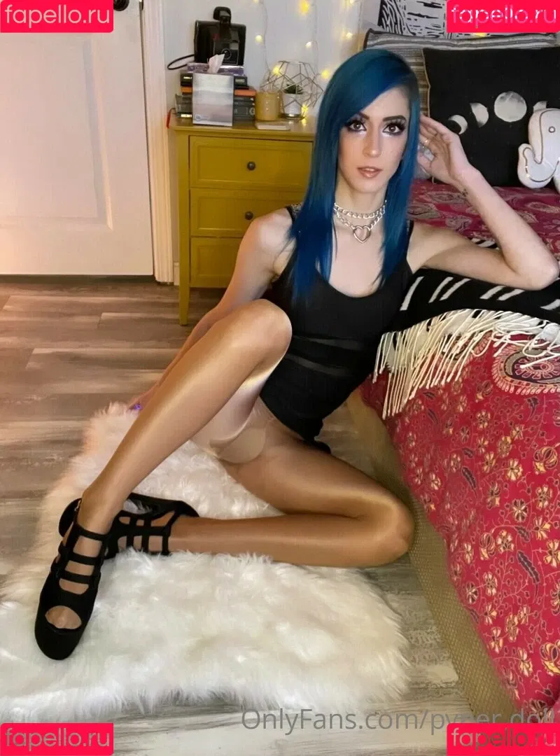 Paper.doll Onlyfans Photo Gallery 