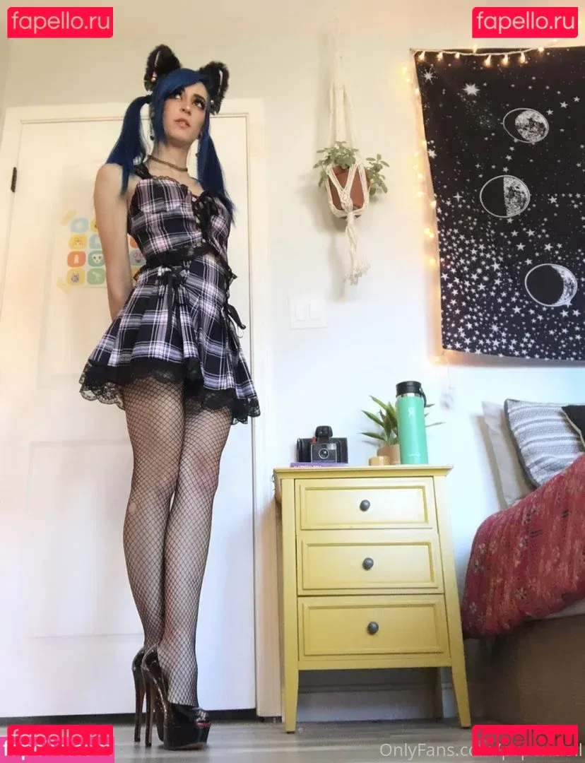 Paper.doll Onlyfans Photo Gallery 