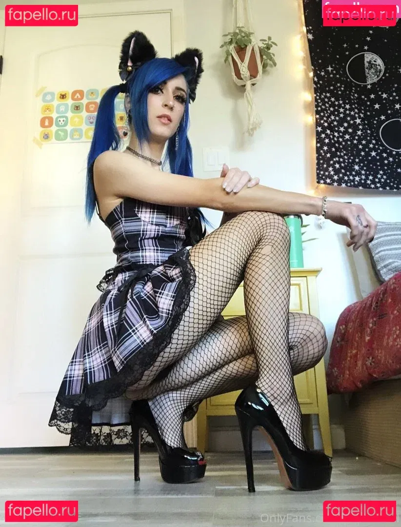 Paper.doll Onlyfans Photo Gallery 