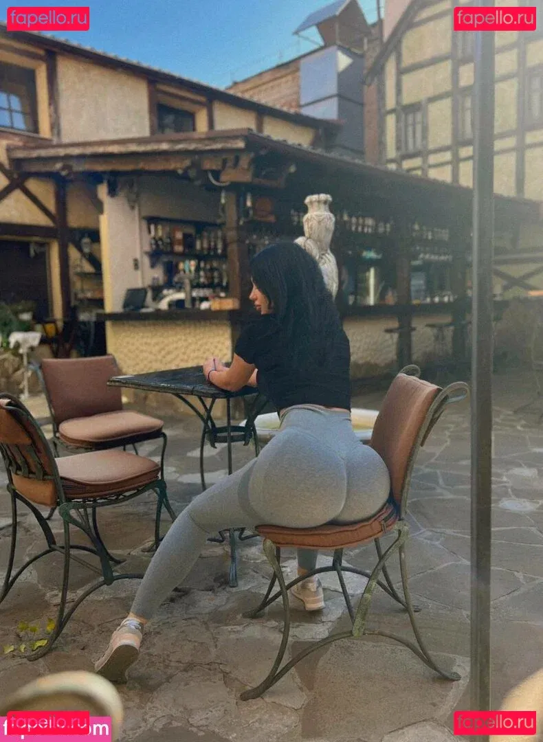 Roksana Holodova Onlyfans Photo Gallery 