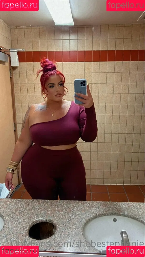 shebestephanie Onlyfans Photo Gallery 