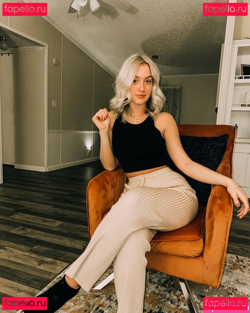 Cece Handley / cecehandley / ciiiicii Onlyfans Photo Gallery 