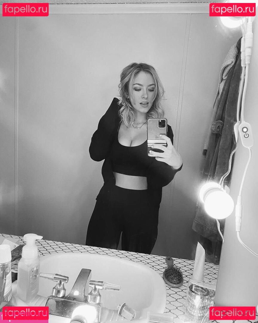 Cece Handley / cecehandley / ciiiicii Onlyfans Photo Gallery 