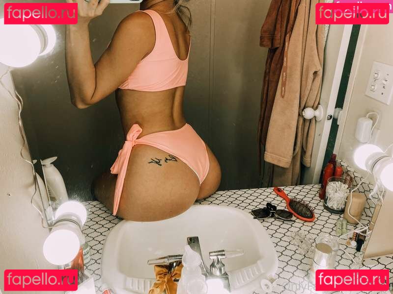 Cece Handley / cecehandley / ciiiicii Onlyfans Photo Gallery 