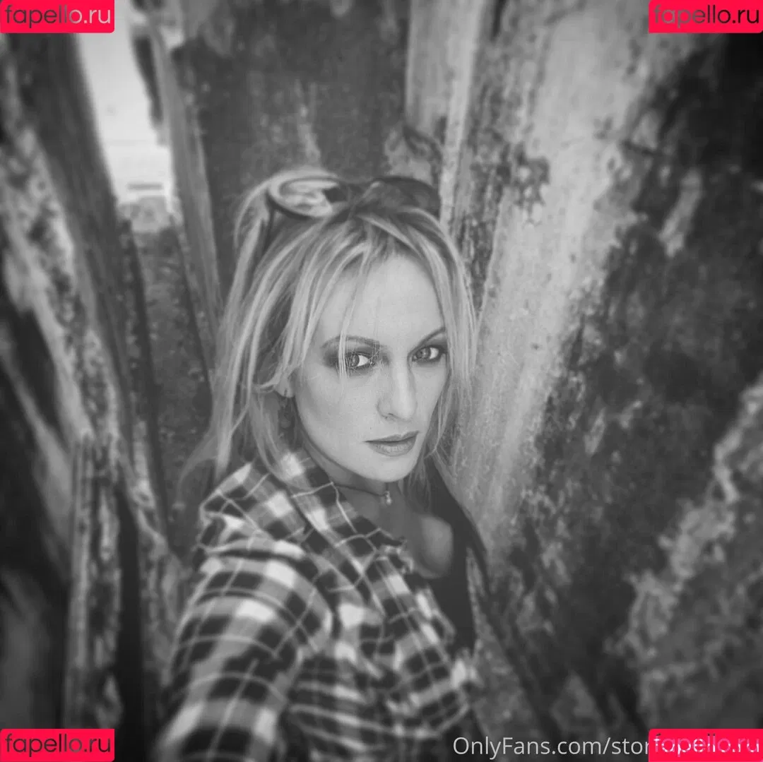 stormydaniels Onlyfans Photo Gallery 