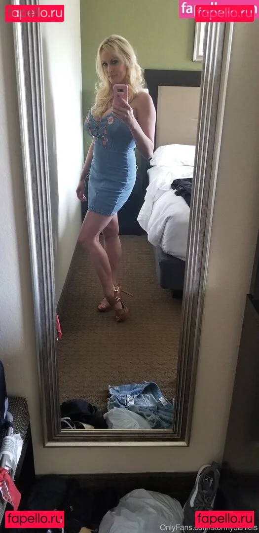 stormydaniels Onlyfans Photo Gallery 