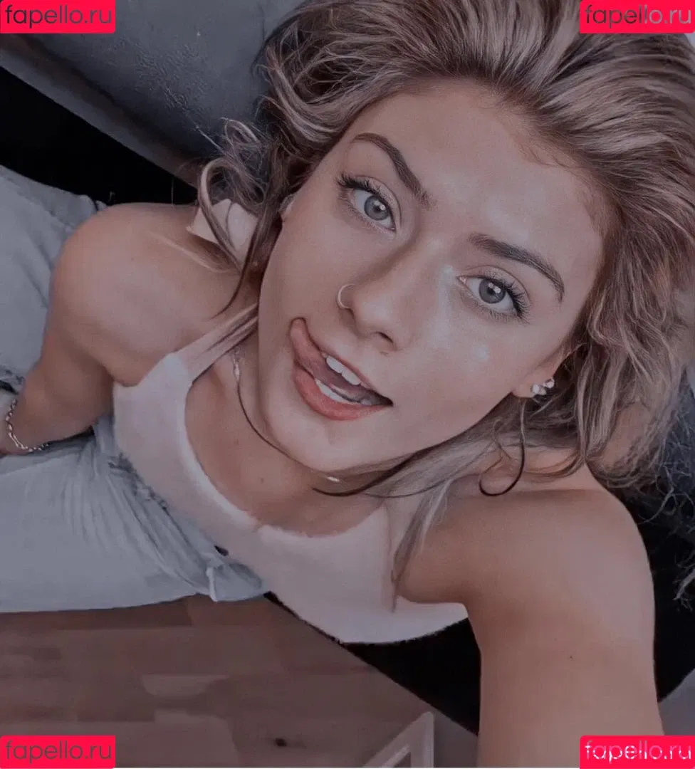 Faith Ordway Onlyfans Photo Gallery 