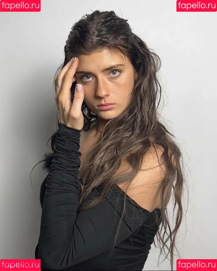 Faith Ordway Onlyfans Photo Gallery 