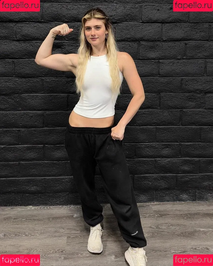 Faith Ordway Onlyfans Photo Gallery 