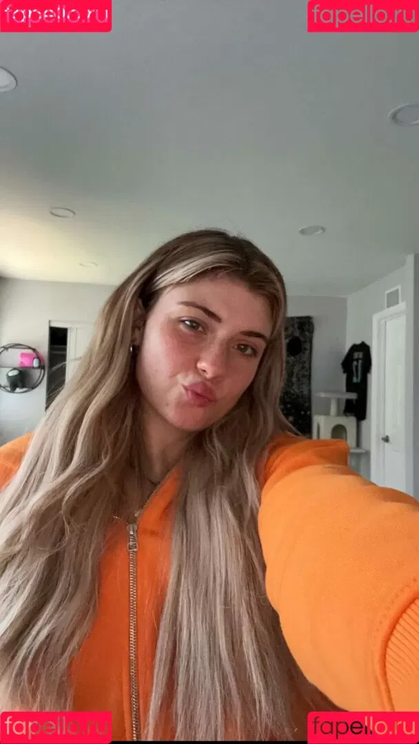Faith Ordway Onlyfans Photo Gallery 