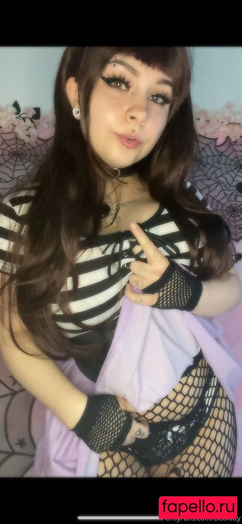 pocketsapio Nude Onlyfans Photo 3