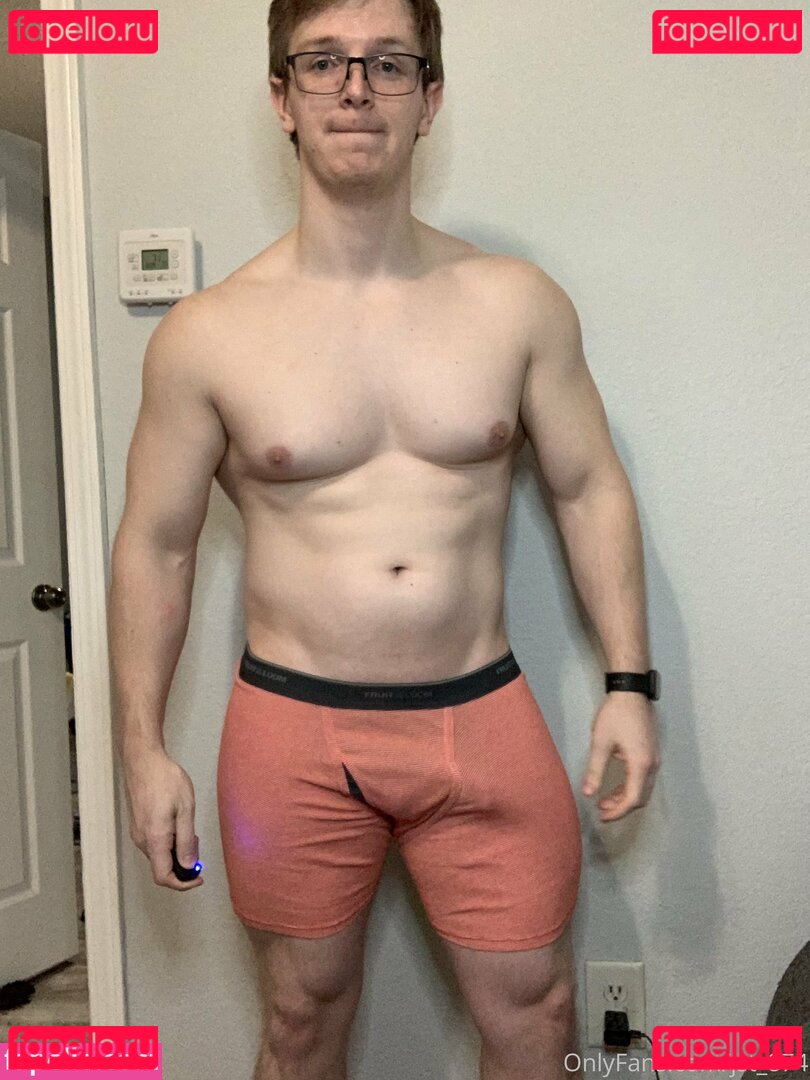 jst4rr / jst_874 Onlyfans Photo Gallery 