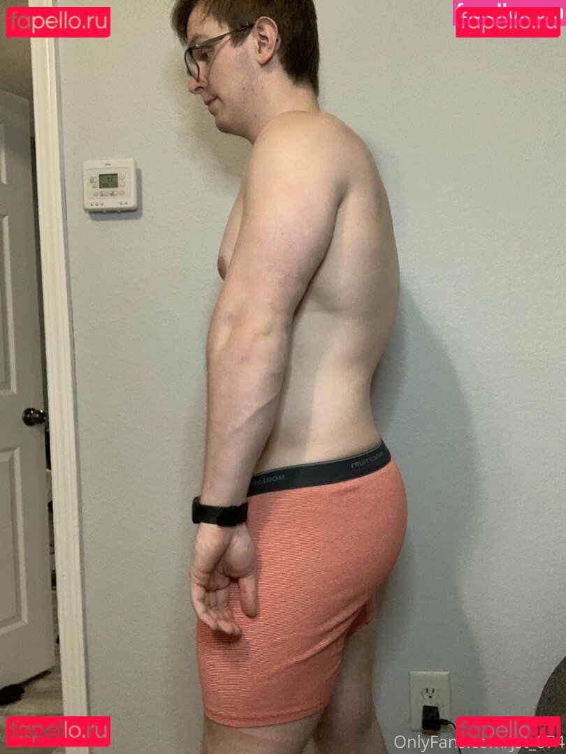 jst4rr / jst_874 Onlyfans Photo Gallery 