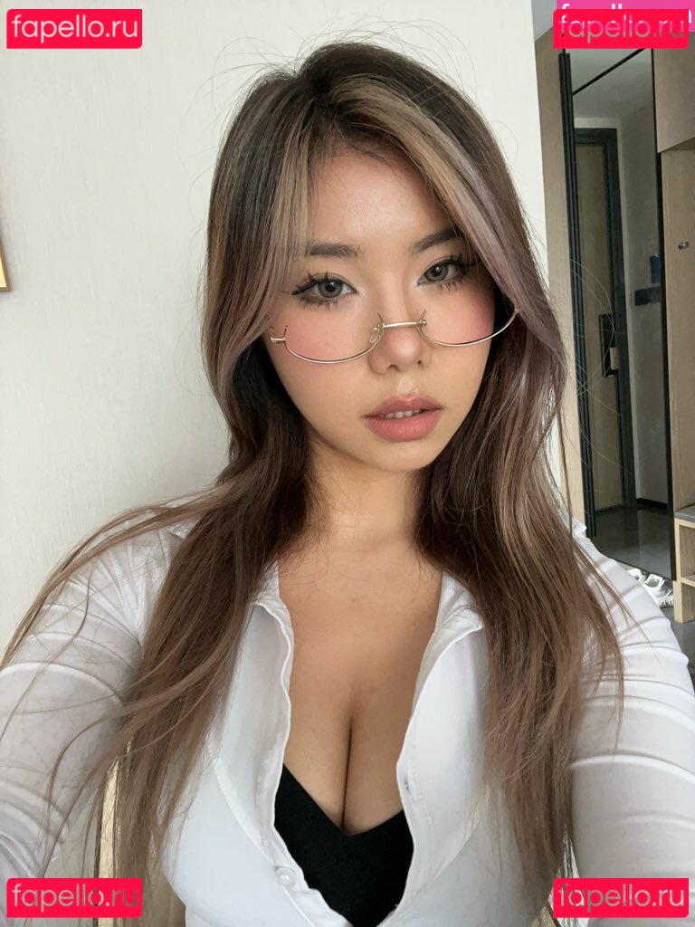 Heirunrun6 / api2 Onlyfans Photo Gallery 