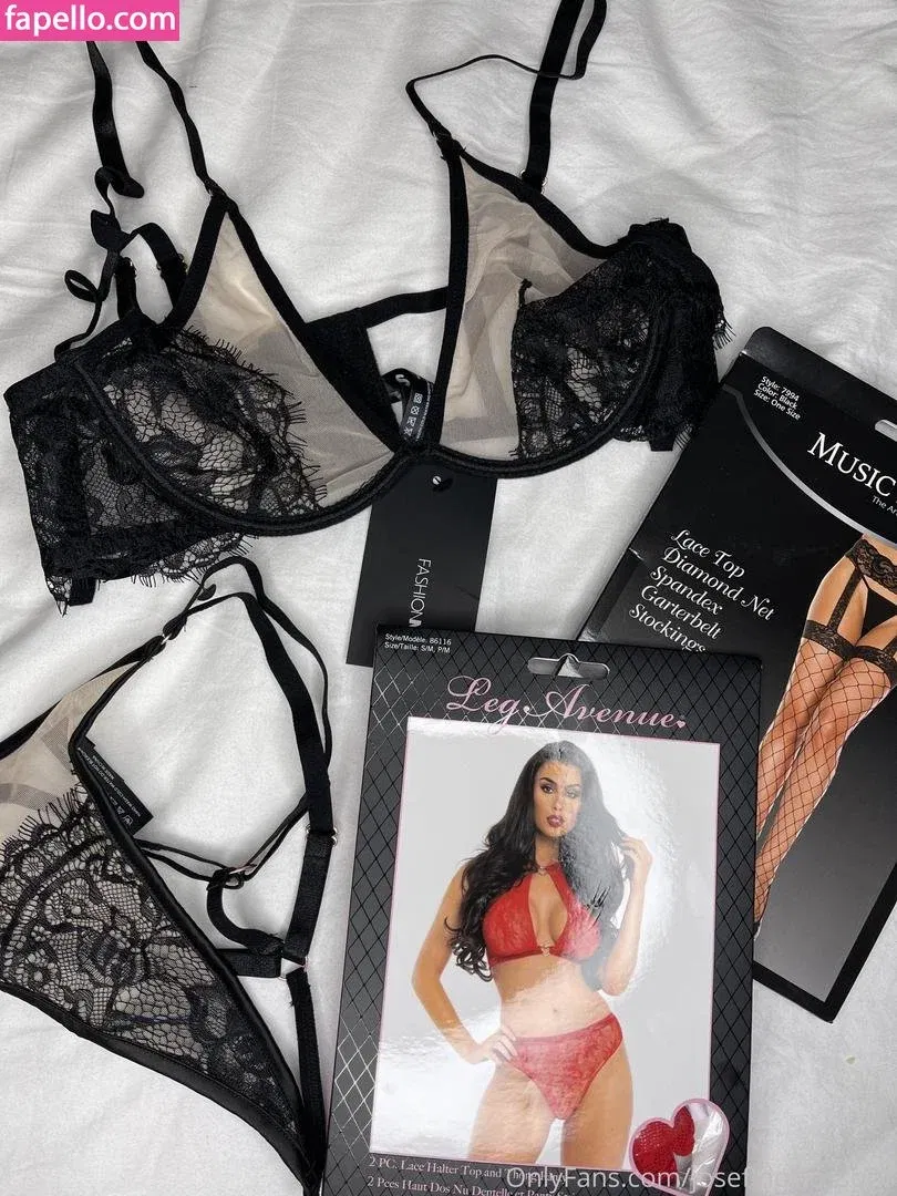 josefins Onlyfans Photo Gallery 