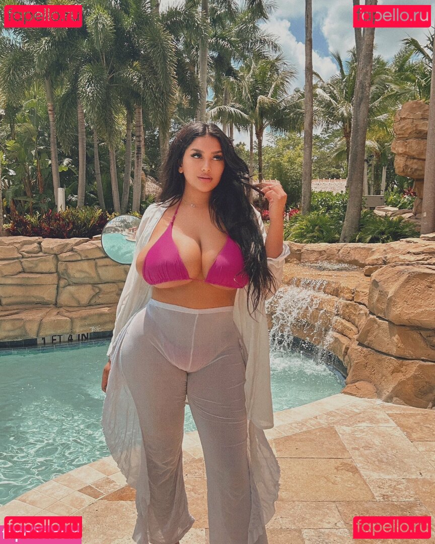 Unicornwif3y / chefaliiii Onlyfans Photo Gallery 