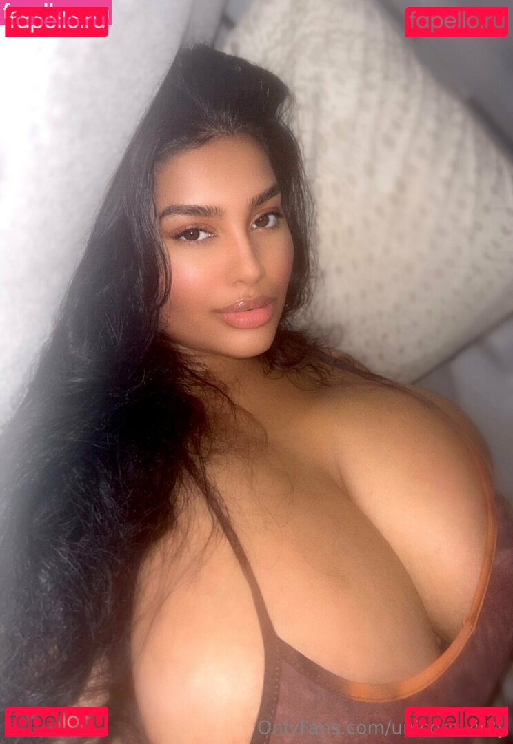 Unicornwif3y / chefaliiii Onlyfans Photo Gallery 