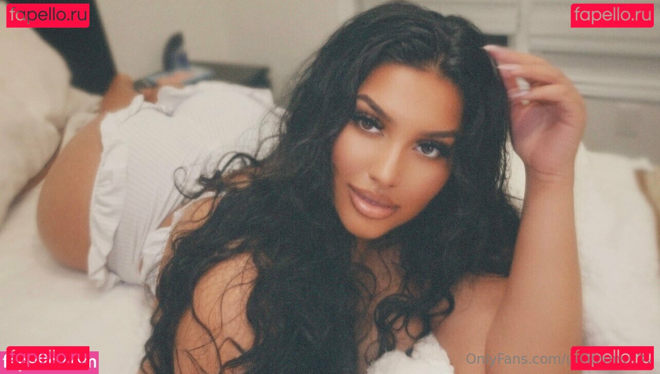 Unicornwif3y / chefaliiii Onlyfans Photo Gallery 