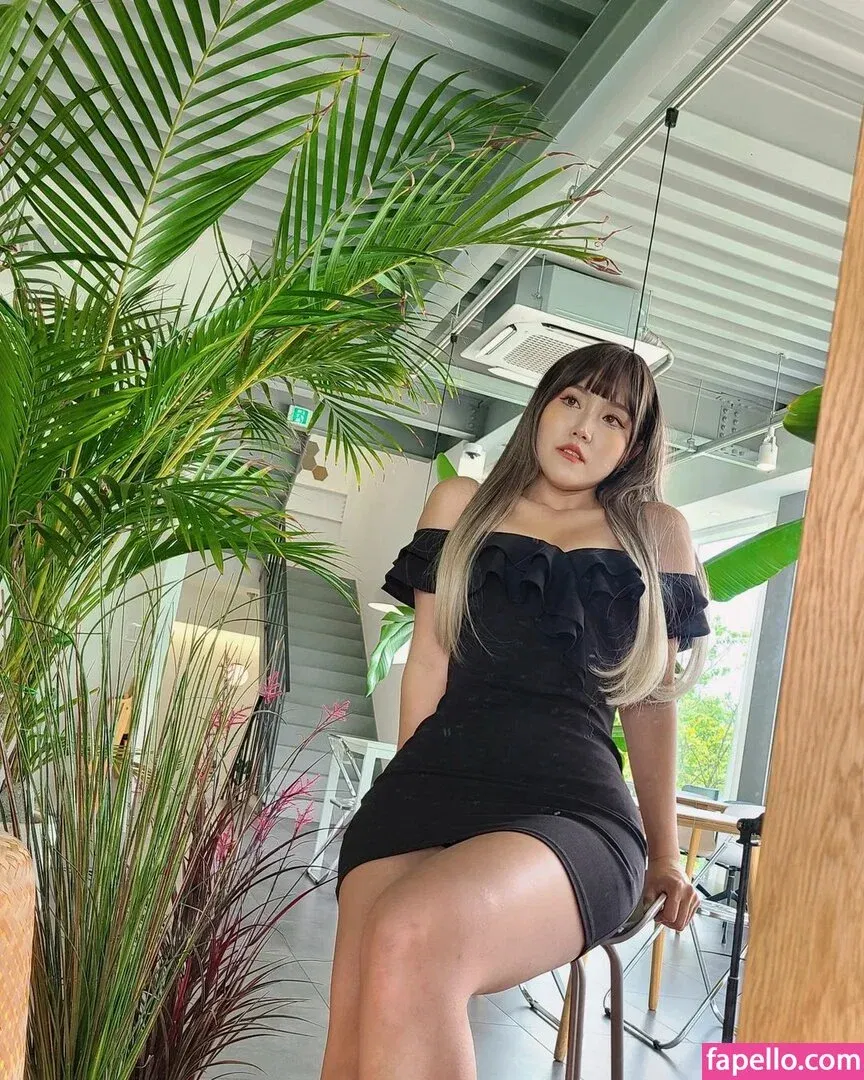 Yuggie_TV Onlyfans Photo Gallery 