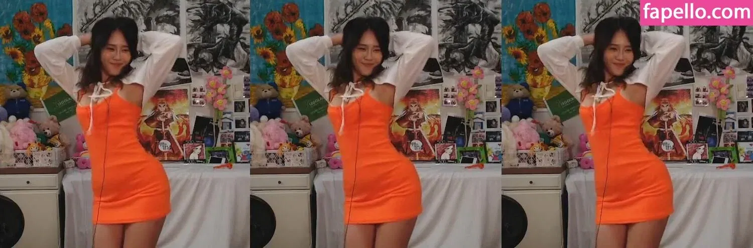 Yuggie_TV Onlyfans Photo Gallery 