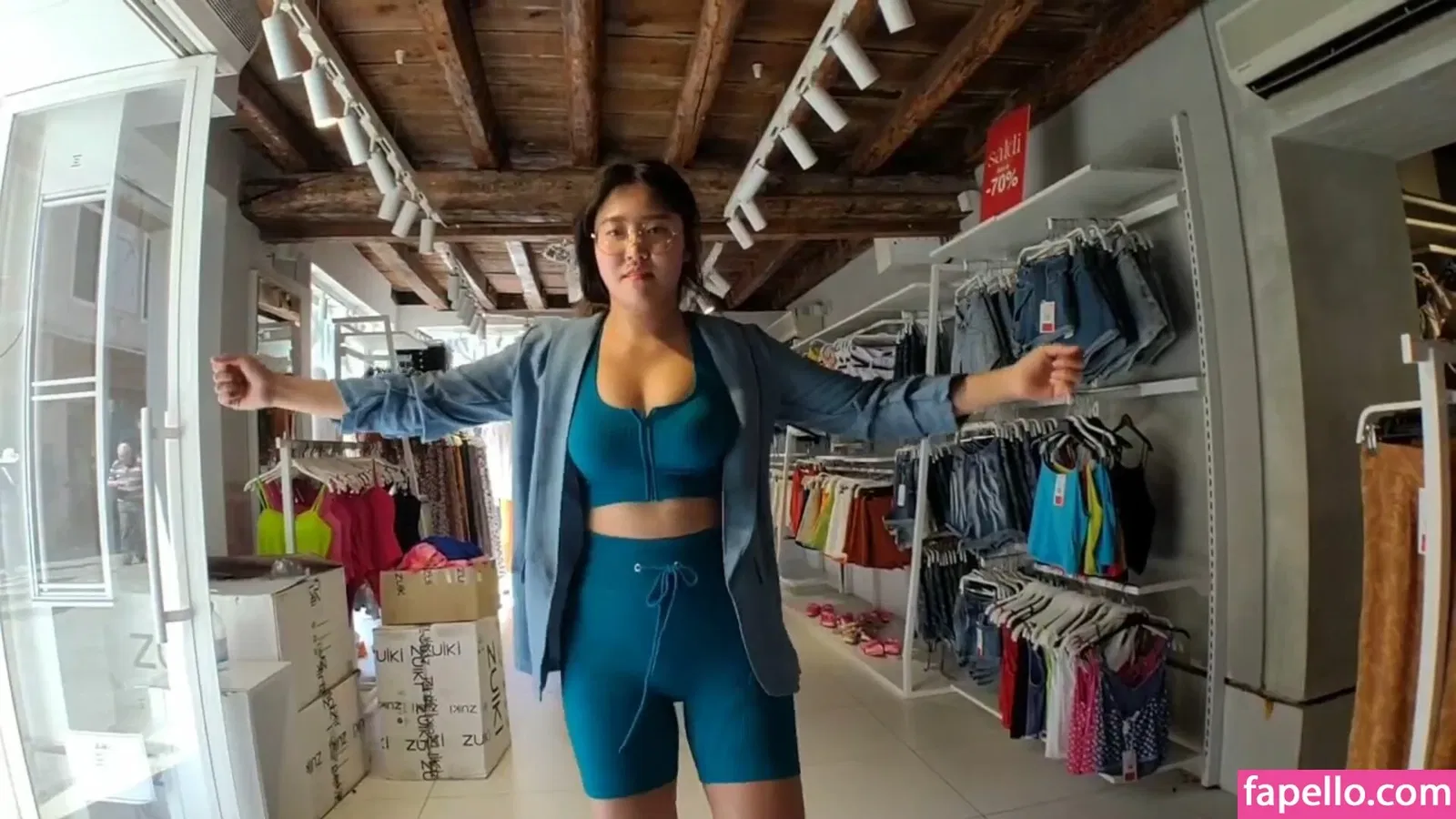 Yuggie_TV Onlyfans Photo Gallery 