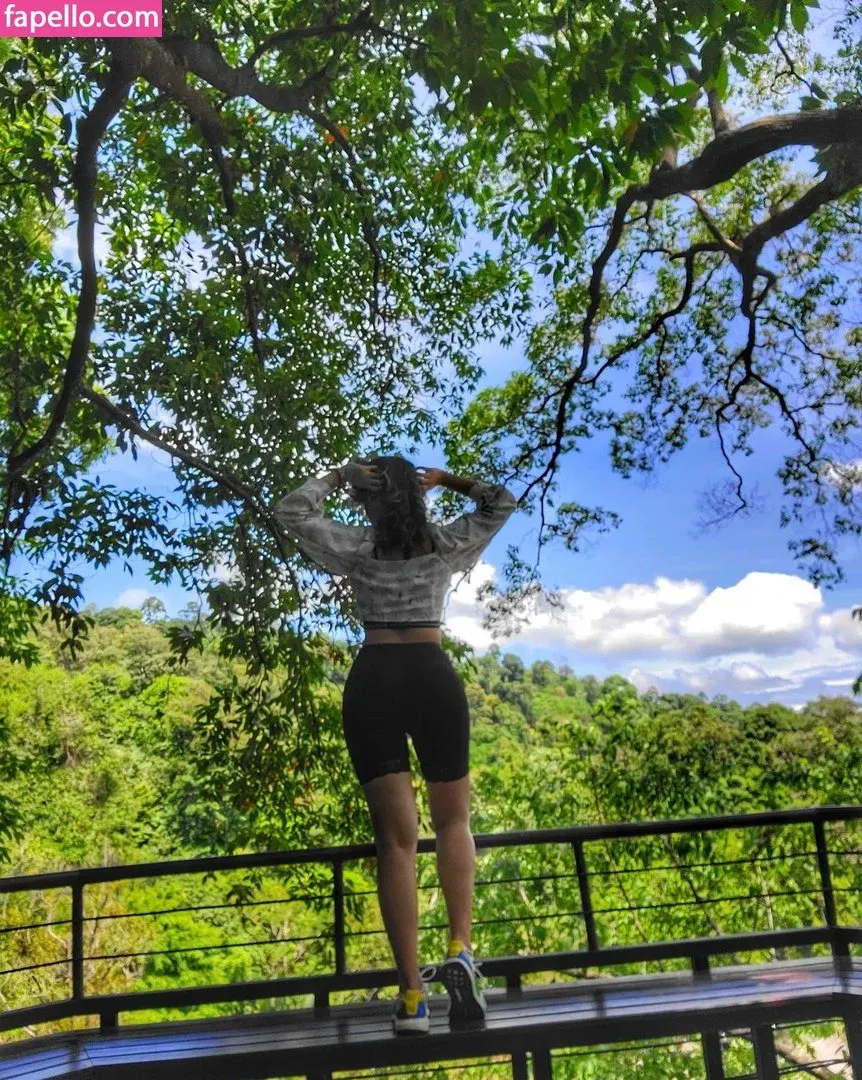 Yuggie_TV Onlyfans Photo Gallery 