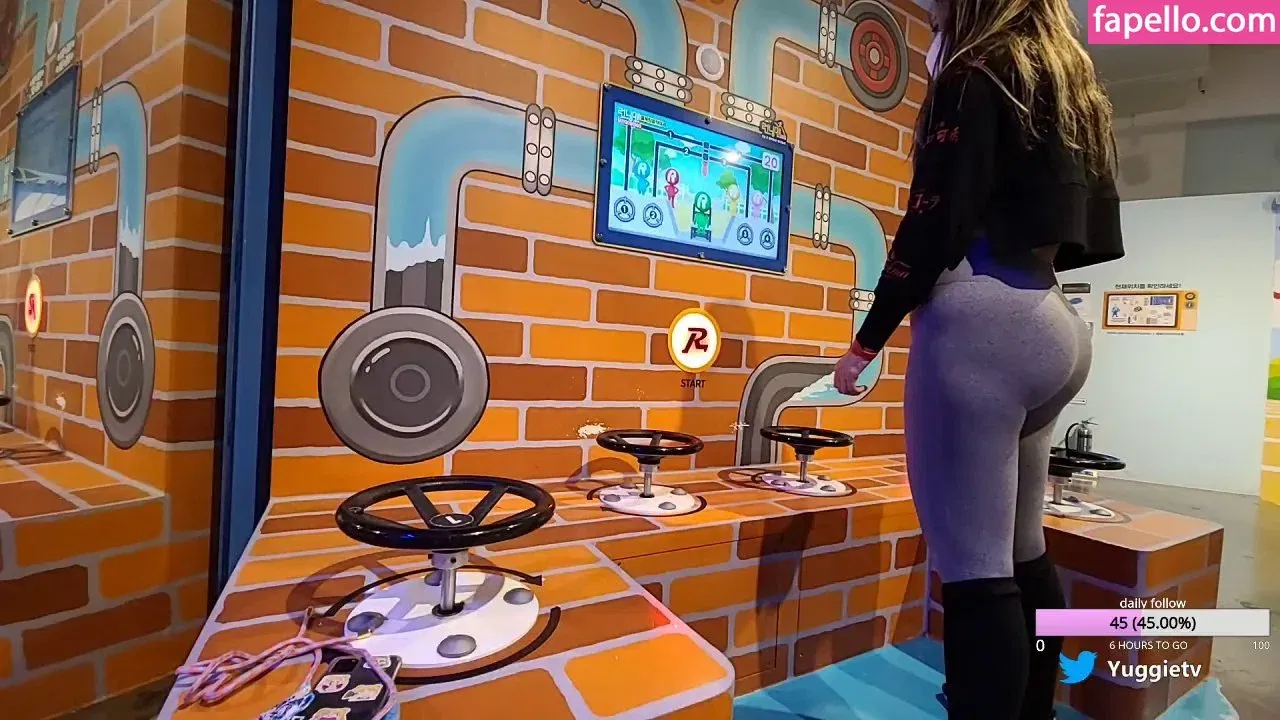 Yuggie_TV Onlyfans Photo Gallery 