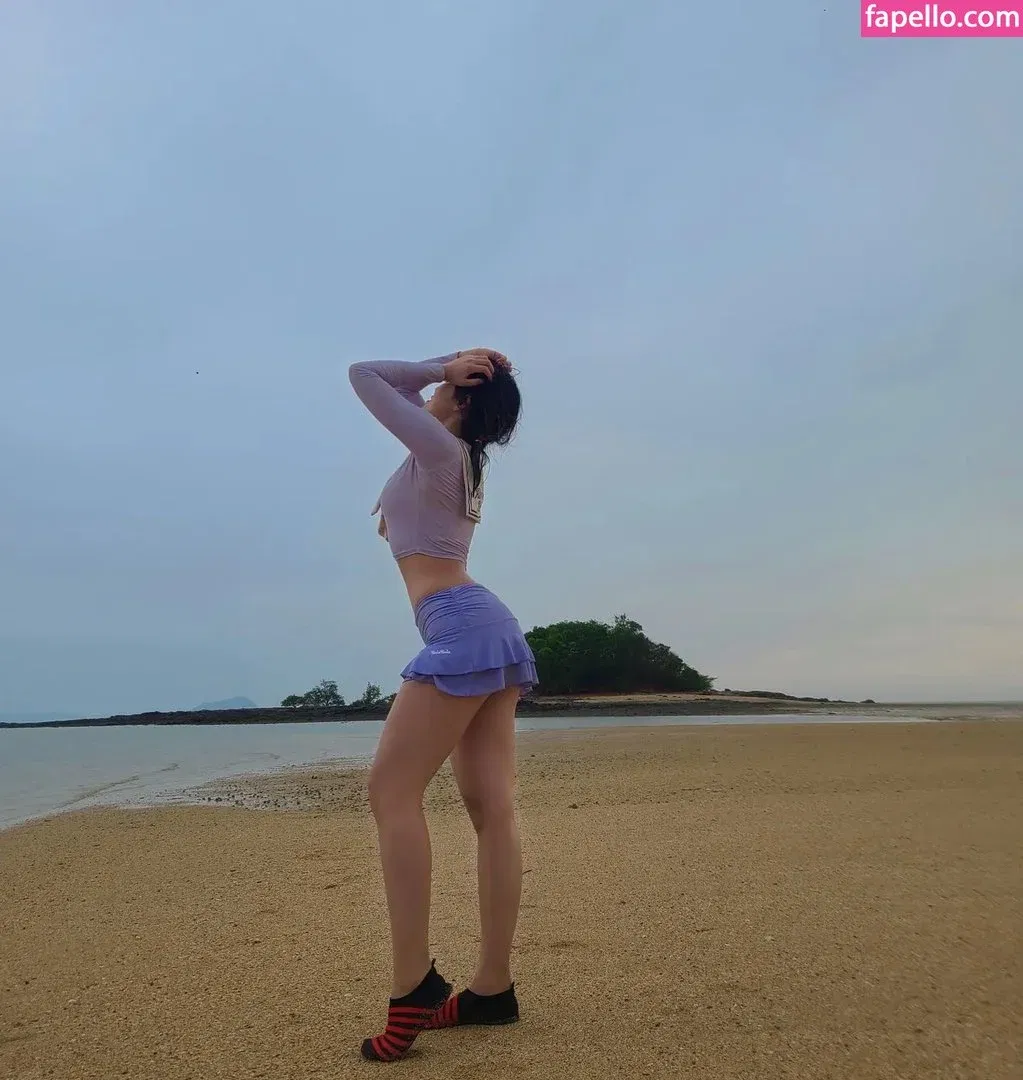 Yuggie_TV Onlyfans Photo Gallery 