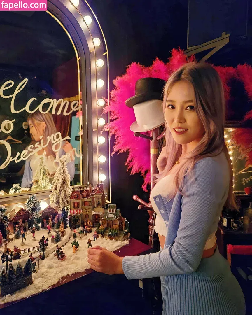 Yuggie_TV Onlyfans Photo Gallery 