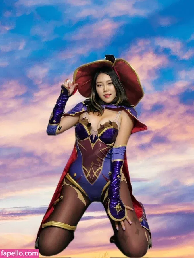 Yuggie_TV Onlyfans Photo Gallery 