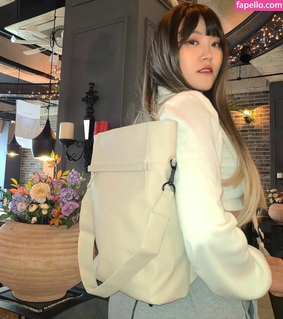 Yuggie_TV Onlyfans Photo Gallery 