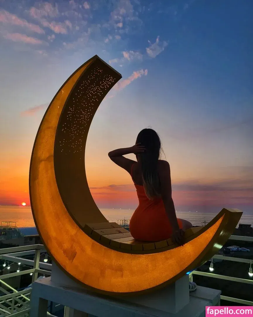 Yuggie_TV Onlyfans Photo Gallery 