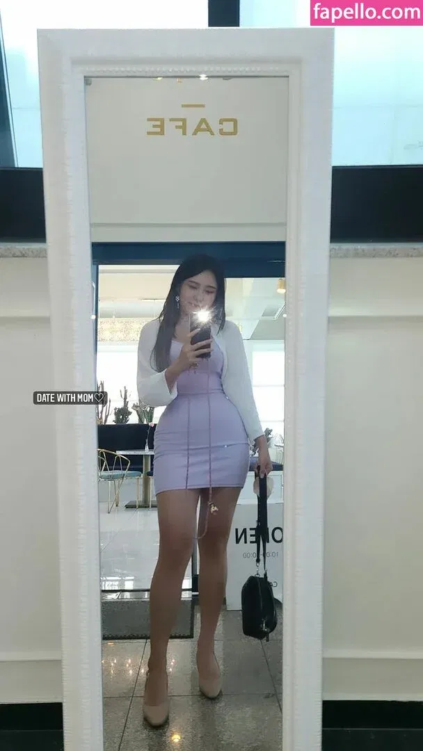 Yuggie_TV Onlyfans Photo Gallery 