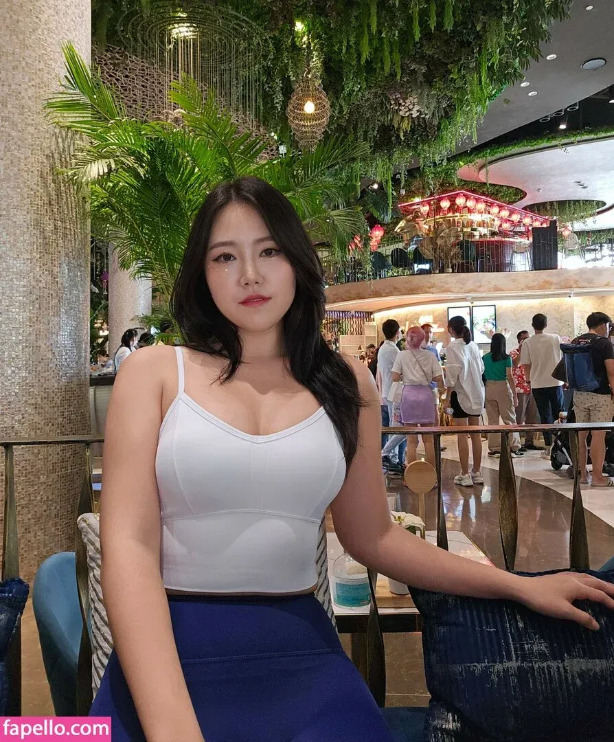 Yuggie_TV Onlyfans Photo Gallery 