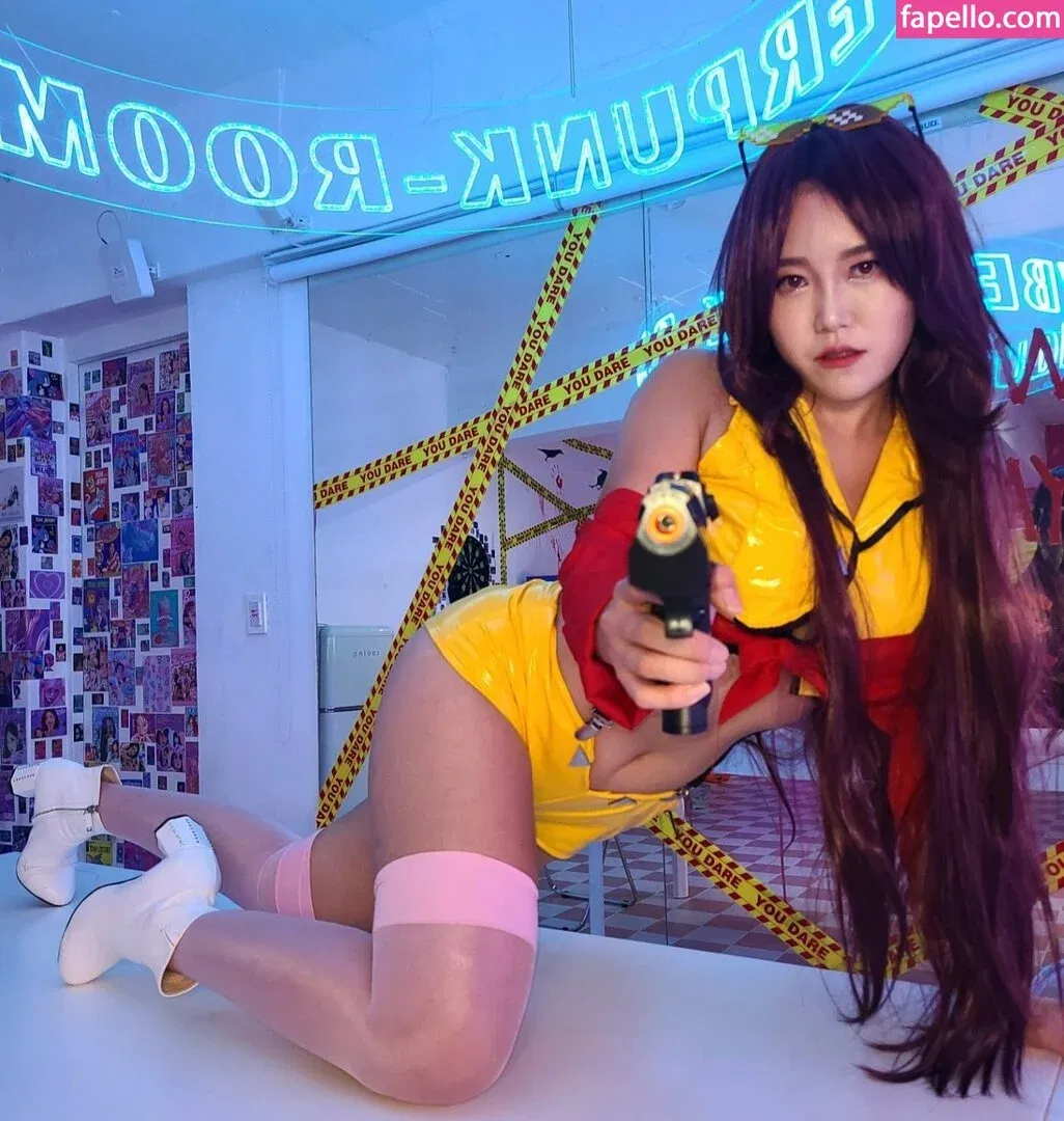 Yuggie_TV Onlyfans Photo Gallery 